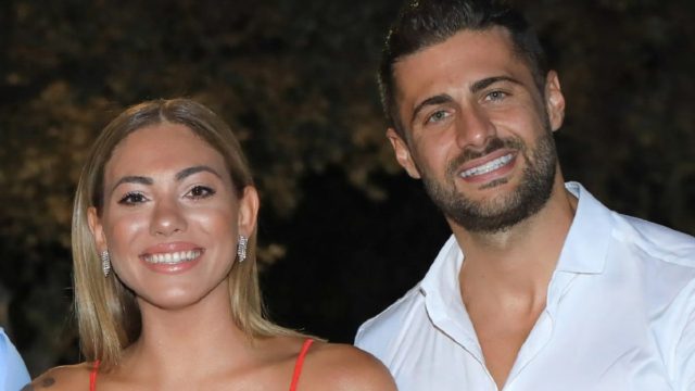 Λείπει ο Βασάλος, «χορεύει» η Βαλαβάνη: Οι αποκαλυπτικές φωτογραφίες με μαγιό και η απώλεια κιλών (photos)