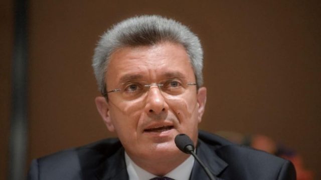 «Αλήτες, θρασύδειλοι…» – Κόλαφος ο Νίκος Χατζηνικολάου