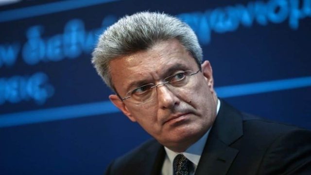 Νίκος Χατζηνικολάου: Η μεγάλη μάχη, το ανεύρισμα στον εγκέφαλο και η κρίσιμη επέμβαση!
