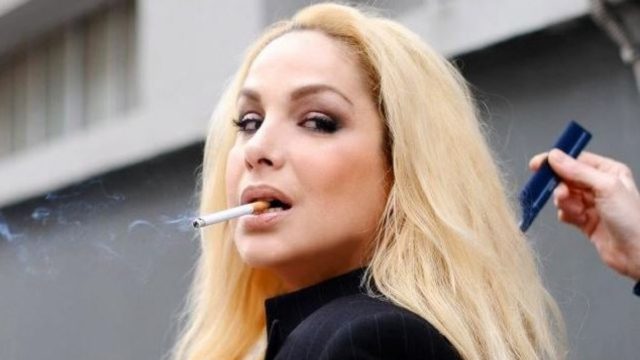 Δε θα την αναγνωρίζατε ποτέ: Στην φόρα φωτογραφίες της Τζένης Χειλουδάκη πριν από την αλλαγή φύλου