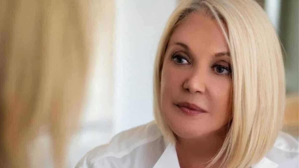 Μαζεύονται πολλοί: «Η Ρούλα Κορομηλά είχε τσαντιστεί και για αυτό σταματήσαμε την συνεργασία μας» (Video)