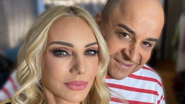 Σπάραξε ο Μάρκος Σεφερλής για το θάνατο του πατέρα του: «Πέθανε μόλις…» – Η στήριξη της Έλενας Τσαβαλιά (Video)