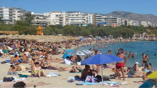«Καζάνι» που βράζει όλη η Ευρώπη: Άρχισε να προελαύνει ο καύσωνας διαρκείας – Πότε θα «χτυπήσει» με σφοδρότητα την Ελλάδα (video)