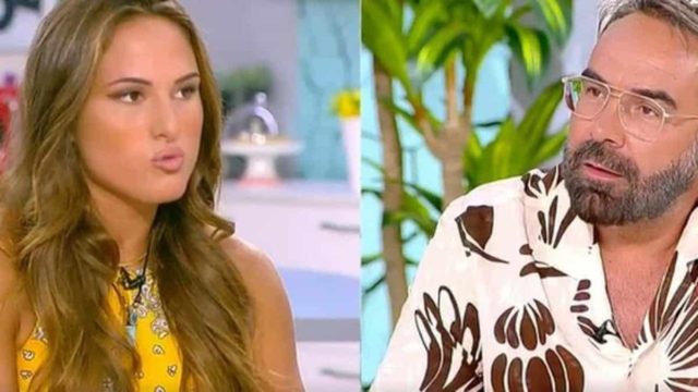 Survivor 5: Η Ασημίνα αποκαλύπτει πρώτη φορά τι έλεγε στον Δάντη όταν γνωρίστηκαν – «Αυτό που εμφανίζεις κάθε φορά τις σχέσεις σου…»