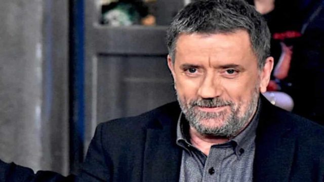Χυλόπιτα – έπος στον Σπύρο Παπαδόπουλο από τραγουδίστρια: «Δεν πήγα γιατί δεν με πλήρωσε!»
