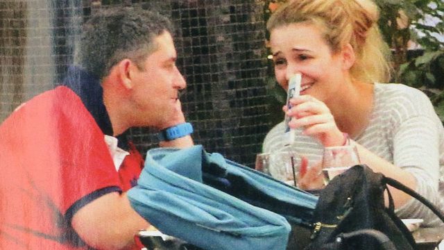 “Βλέπεις οι δουλειές είναι…”: Το συγκινητικό μήνυμα της συζύγου του Άκη Παυλόπουλου για το κλείσιμο της εκπομπής
