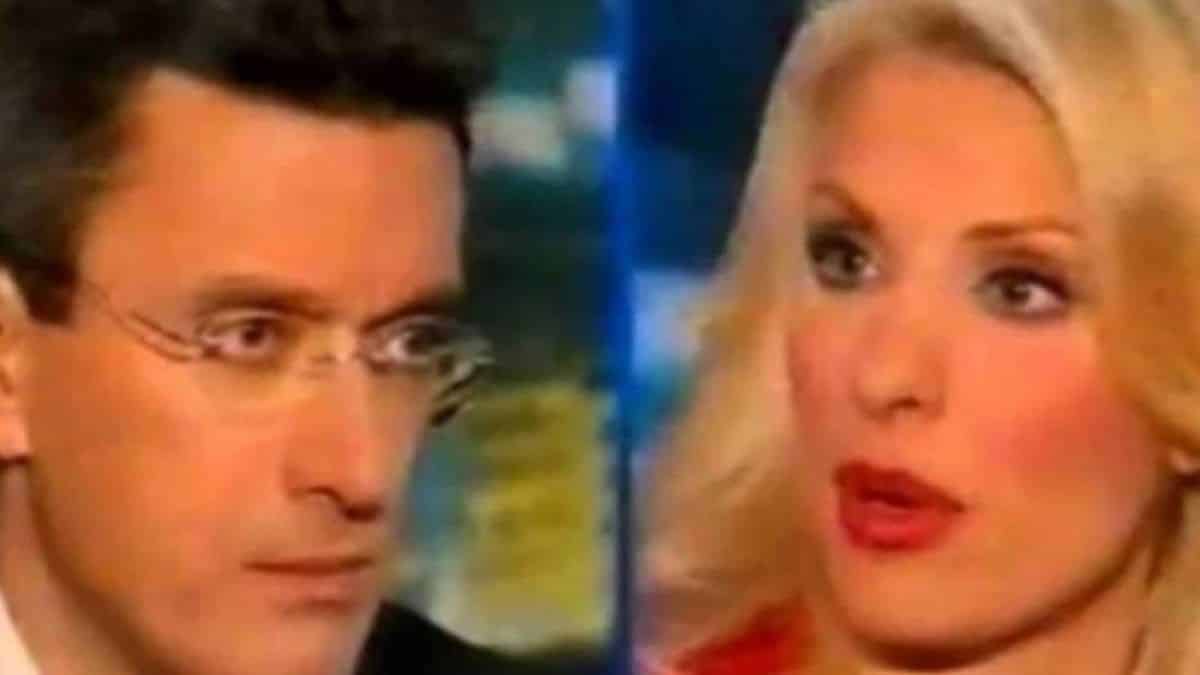 Νίκος Χατζηνικολάου: Στριμώχνει σε ΒΙΝΤΕΟ την Ελένη Μενεγάκη – “Είσαι νοστιμούλα…”!