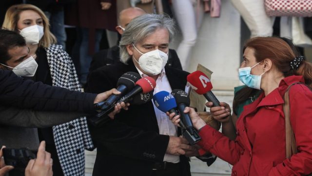 Νεκρά παιδιά στην Πάτρα: Μετά τον Δασκαλάκη μηνύει τον Ηλιάδη και η οικογένεια της Πισπιρίγκου – Γιατί κινούνται κατά του Διευθυντή της ΜΕΘ