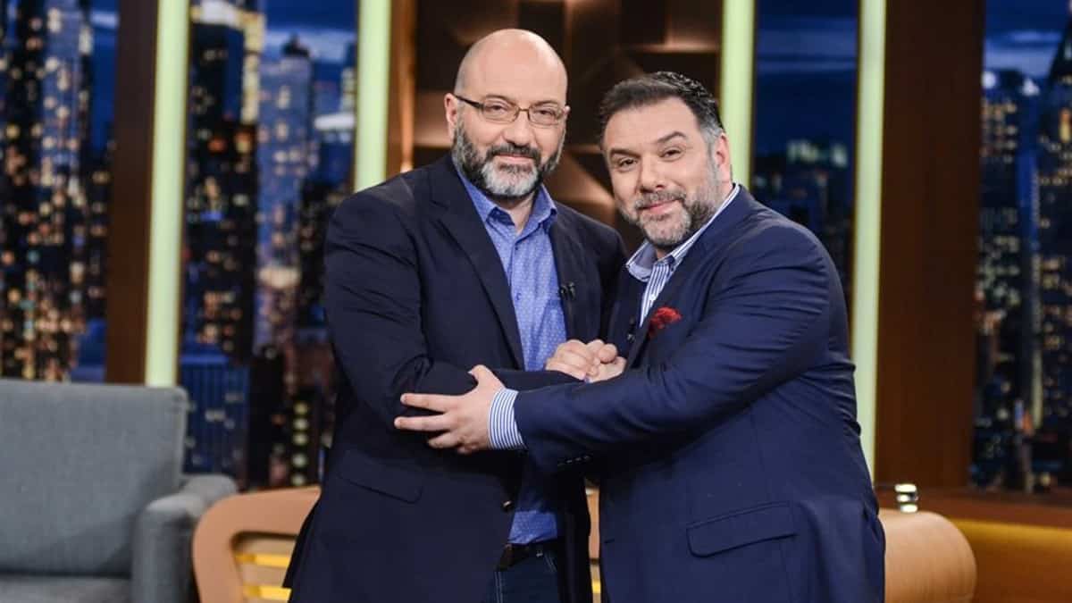 Γρηγόρης Αρναούτογλου: Ο λόγος που ζήτησε δημόσια «συγγνώμη» στον αδελφό του, Σάκη
