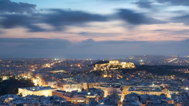 Αθήνα από ψηλά: Τα καλύτερα σημεία της πρωτεύουσας για συγκλονιστική θέα, σύμφωνα με τους αναγνώστες του Athensmagazine.gr
