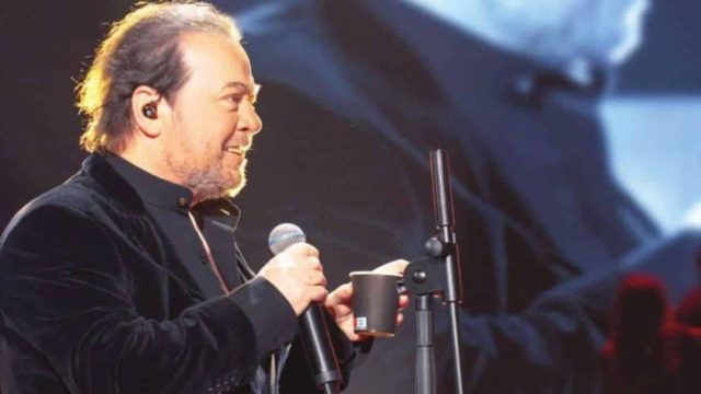 To σκάνδαλο του 1994: Η σχέση του Γιάννη Πάριου με πασίγνωστη τραγουδίστρια, πριν τους γάμους του