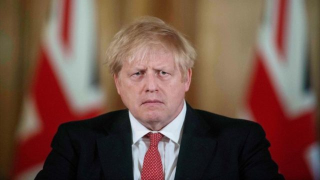 Νέα “βόμβα” στη Βρετανία: Παραιτήθηκε και τρίτος υπουργός από την κυβέρνηση Τζόνσον