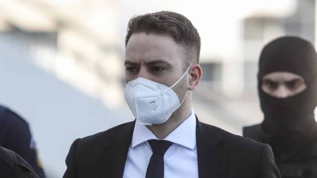 Μπάμπης Αναγνωστόπουλος: Περνάει όλη του την περιουσία στη μικρή Λυδία – Πως αντιδρούν οι γονείς της Καρολάιν