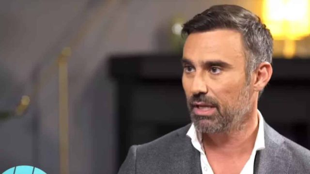 Δε φοβάται κανέναν ο Γιώργος Καπουτζίδης: «Αν βρω τον σωστό άνθρωπο, θα κάνω γάμο και παιδί»