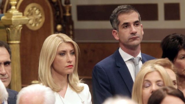 «Τα παιδιά του Κώστα Μπακογιάννη…» – Στην φόρα η αλήθεια για τη δεύτερη εγκυμοσύνη της Σίας Κοσιώνη