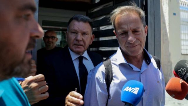 Σάλος με άρθρο της «Καθημερινής» για τον Δημήτρη Λιγνάδη – Η απάντηση της εφημερίδας