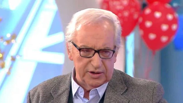 Οικονομική «σφαλιάρα» του Κώστα Λεφάκη: Ανασφάλεια για Καρκίνους, Αιγόκερους και άλλο ένα ζώδιο