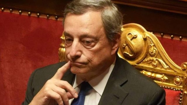Πολιτική κρίση στην Ιταλία: Παραιτείται ο Μάριο Ντράγκι! Καθ’ οδόν για τον Πρόεδρο της Δημοκρατίας – Ανοίγει ο δρόμος για εκλογές (Video)