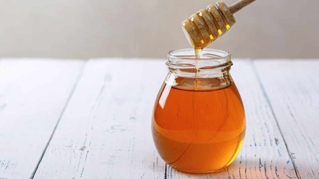 Μέλι το καταπραϋντικό: Δε φαντάζεστε ποιο πρόβλημα των μαλλιών μπορεί να θεραπεύσει!
