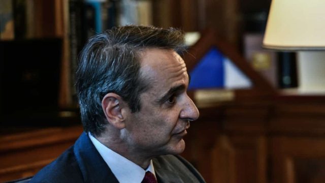 «Όχι» στις εκλογές, «ναι» στον ανασχηματισμό: Το πήρε απόφαση ο Κυριάκος Μητσοτάκης