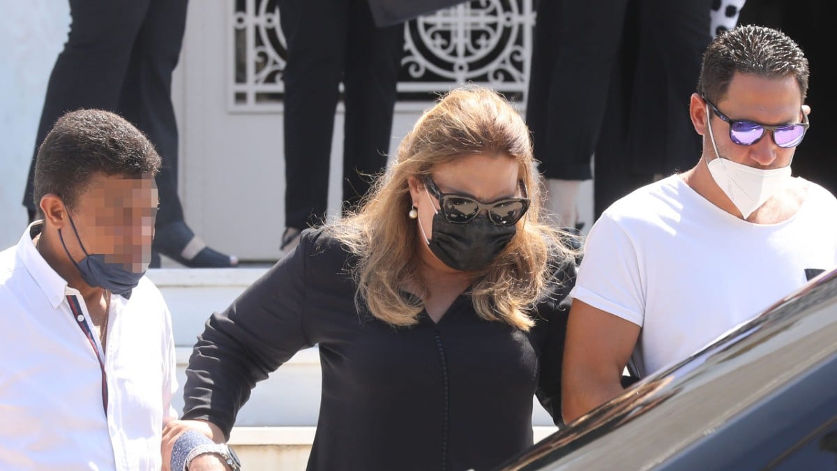 Γιάννης Κοντούλης: 40 ημέρες από τον θάνατό του – Ράκος η Δέσποινα Μοιραράκη στο μνημόσυνό του