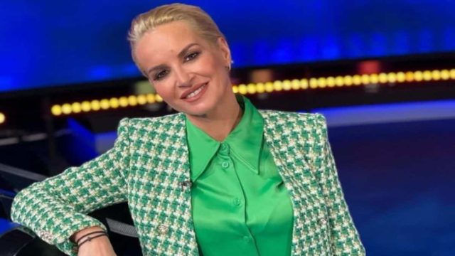 Έκλεψε τη παράσταση η Μαρία Μπεκατώρου – Έμειναν όλοι άφωνοι με την παρουσιάστρια