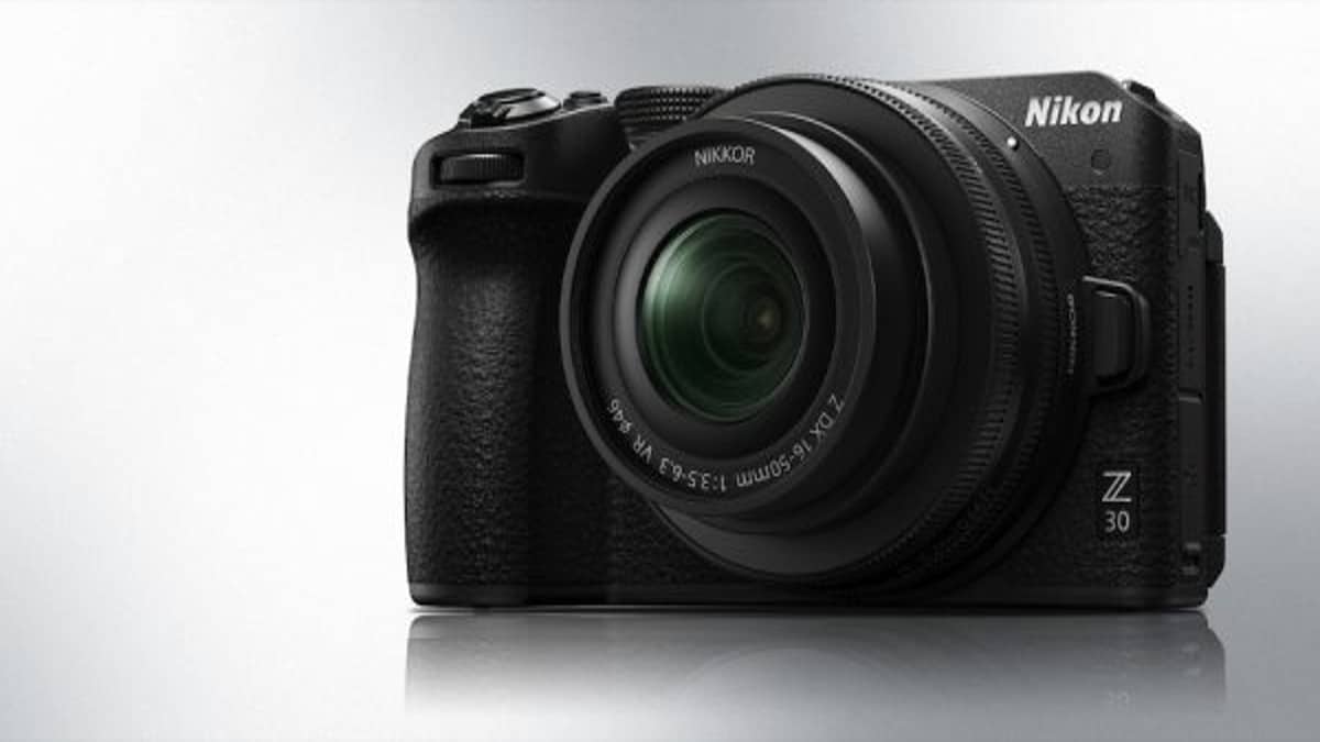 Η NIKON κυκλοφορεί την καλύτερη φωτογραφική μηχανή της για vlogging