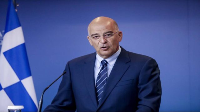Νίκος Δένδιας: «Η Ελλάδα θα σταθεί δίπλα στην ελληνική μειονότητα της Ουκρανίας»