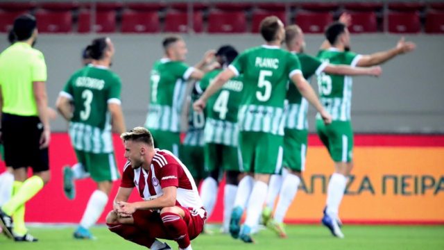 Ολυμπιακός-Μακάμπι Χάιφα 0-4: Ιστορική ξεφτίλα και… στον αέρα ο Μαρτίνς – «Άγριο» κράξιμο στο Twitter από τους οπαδούς των «ερυθρολεύκων»