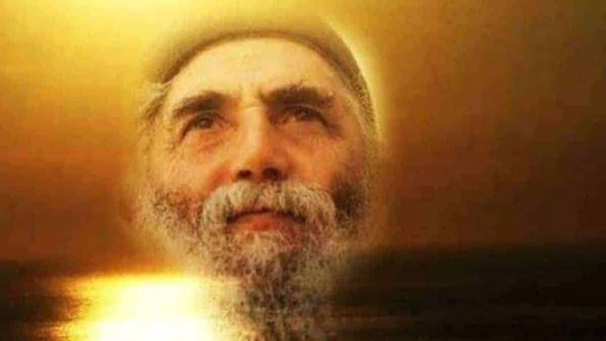 Συγκλονιστική προφητεία του Αγίου Παϊσίου για τις επόμενες εκλογές: «Να είστε έτοιμοι, θα σας δώσουν λεφτά και μετά…»
