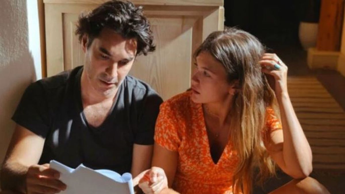 Η παρτενέρ του Παπακαλιάτη σε γυμνή φωτογραφία από τα Κουφονήσια!