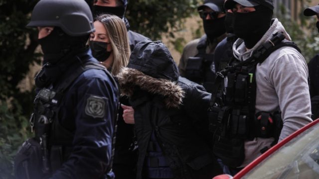 Πάτρα: Έτσι θα προσπαθήσει να ξεφύγει η Ρούλα Πισπιρίγκου – Τα ατού για το δικαστήριο και το χαρτί της Δήμητρας που «καίγεται»
