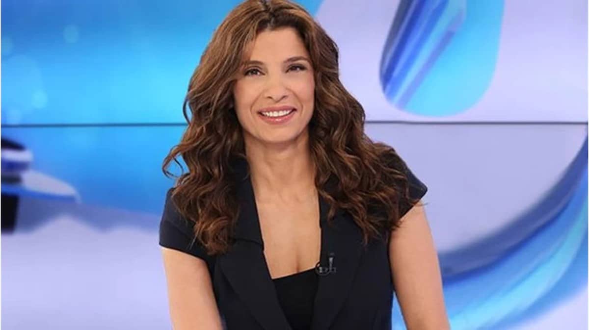 Γνωστή υπουργός αποκαλύπτει: «Ήμουν καλεσμένη στην Πόπη Τσαπανίδου και μου έσπασαν τα νερά»!