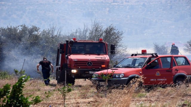 Δραματική η κατάσταση με την πύρινη λαίλαπα στο Πόρτο Γερμενό: Ήχησε το «112» – «Εκκενώστε τώρα τον Μύτικα»
