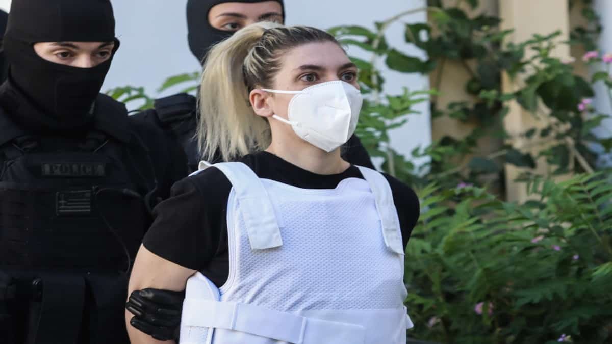 Ρούλα Πισπιρίγκου: «Ο Μάνος Δασκαλάκης γνωρίζει…» – Στην «αντεπίθεση» η 33χρονη κατηγορούμενη (Video)