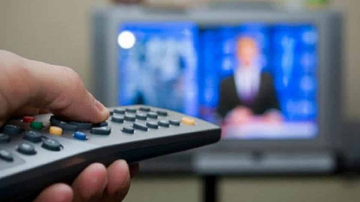Τηλεθέαση 10/7: Μόνο ένα πρόγραμμα σάρωσε – Χαμηλές «πτήσεις» στα νούμερα