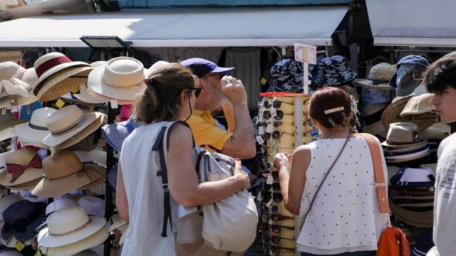 «Έσκασαν» τα χαρμόσυνα για τον Τουρισμό για Όλους: Ξεκινά η υποβολή αιτήσεων – Πότε θα ανοίξει η πλατφόρμα