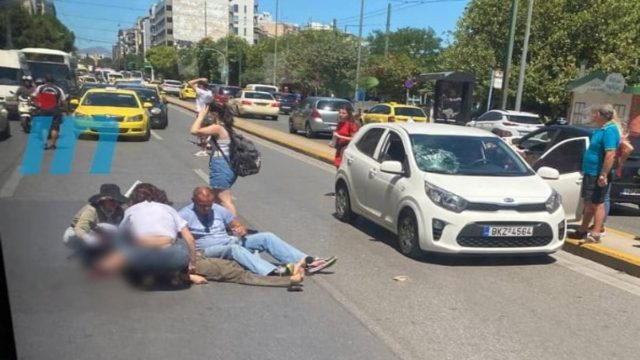 Σοκαριστικό ατύχημα έξω από το μετρό στη Συγγρού – Άνδρας αιμόφυρτος στη μέση του δρόμου