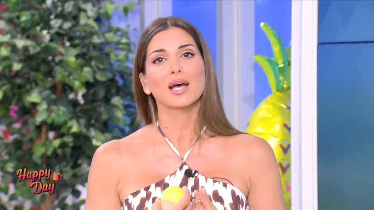 «Βρέθηκα σε ένα περίεργο σταυροδρόμι…» – Έκανε γνωστό το τέλος στον Alpha η Σταματίνα Τσιμτσιλή