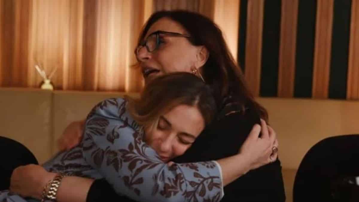 «Γιατί το επέτρεψα να συμβεί;»: Μόλις έμαθε ο Χάρις Αλεξίου ότι πάσχει από καρκίνο! Συγκλονίζει
