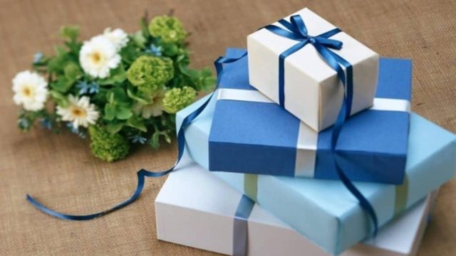 Ποιοι γιορτάζουν σήμερα, Δευτέρα 15 Αυγούστου σύμφωνα με το εορτολόγιο;