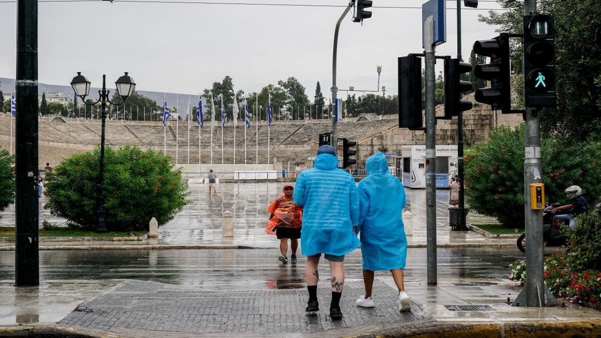 Κακοκαιρία: Πέμπτη ημέρα με καταιγίδες στην Αττική – Πού βρέχει τώρα