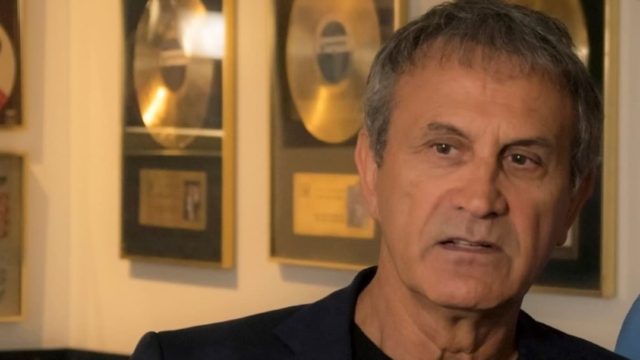 Το άγνωστο δράμα του Γιώργου Νταλάρα: «Η μητέρα μου ήταν μία…» (Video)