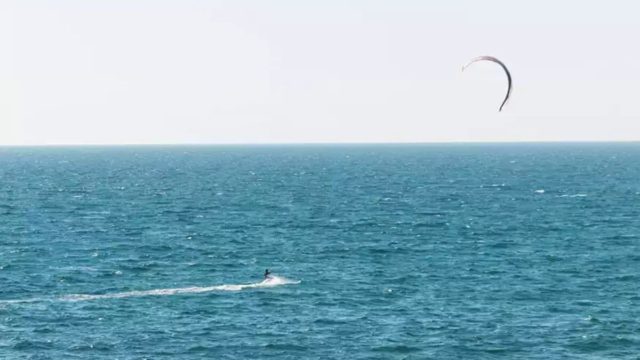 Τραγωδία στα Σύβοτα: Γυναίκα βρήκε φριχτό θάνατο την ώρα που έκανε θαλάσσιο αλεξίπτωτο
