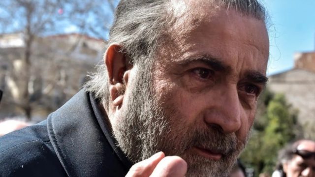 Τραγικές ώρες για τον Λάκη Λαζόπουλο – Έπεσε θύμα απάτης!