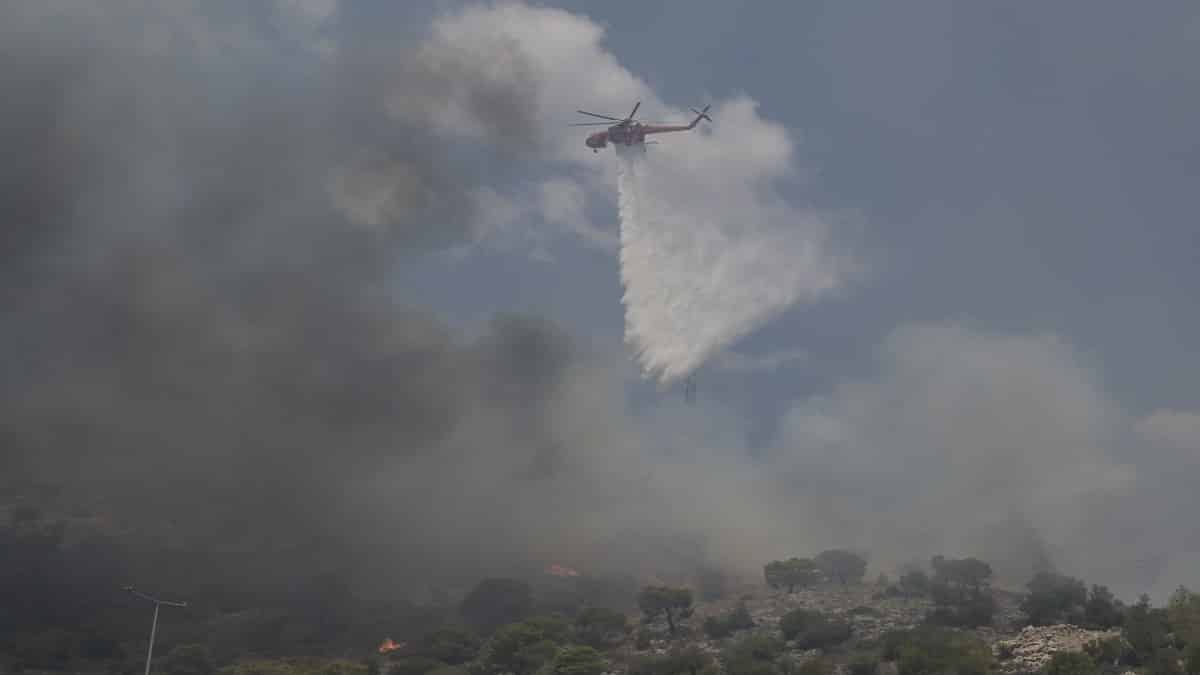 Φωτιά στον Ασπρόπυργο