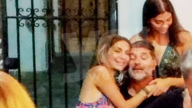 Ξεσάλωσαν αγκαλιά μέχρι το πρωί – Φωτογραφίες Δέσποινας Βανδή και Βασίλη Μπισμπίκη με την Μελίνα Νικολαΐδη στην Πάρο!