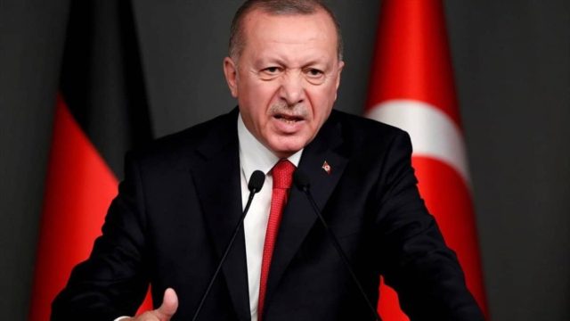 Νέο παραλήρημα Ερντογάν: «Χώρες που είναι δήθεν σύμμαχοί μας, τηρούν εχθρική στάση»