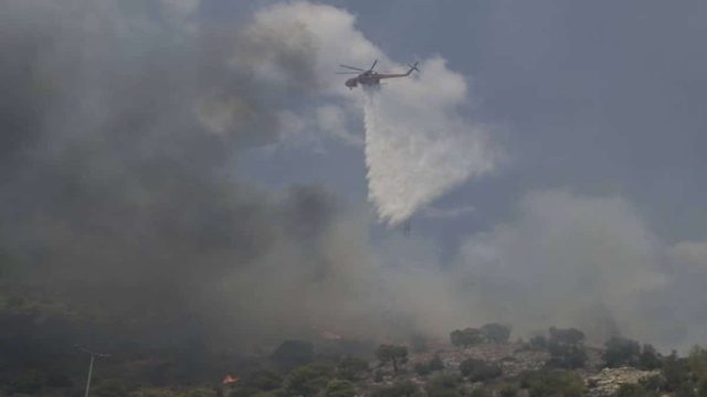 Φωτιά στον Κορυδαλλό – Στο όρος Αιγάλεω οι φλόγες