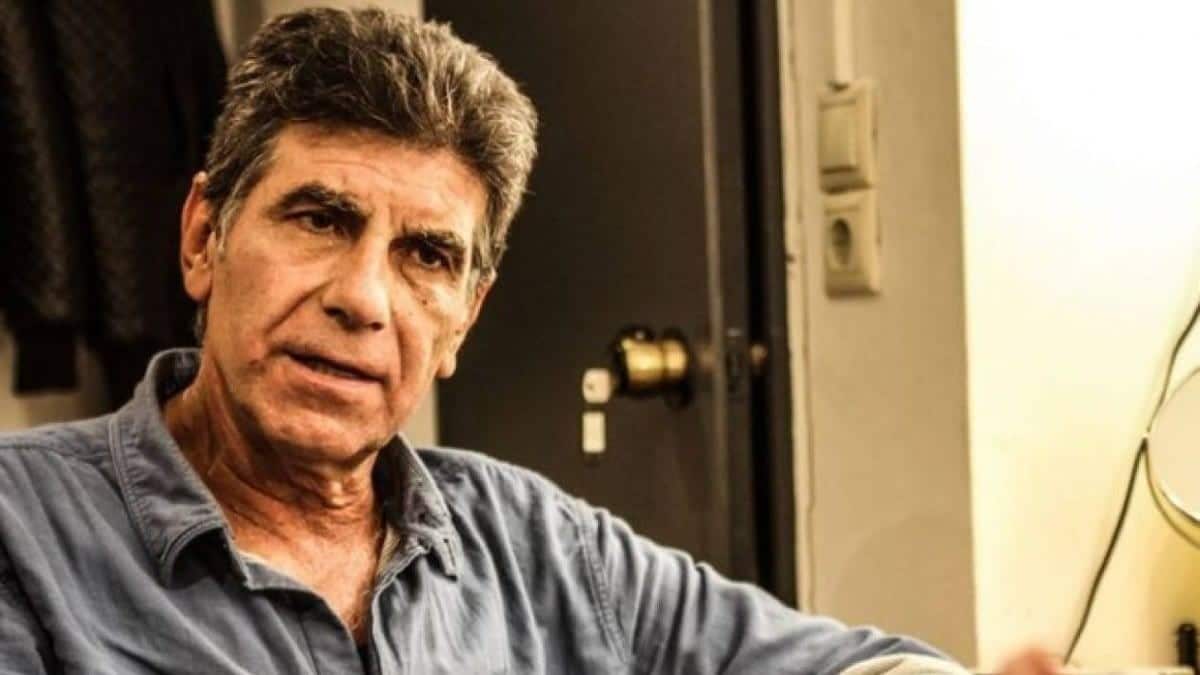 Με δική του εκπομπή ο Γιάννης Μπέζος από τη νέα σεζόν – Το κανάλι με το οποίο συμφώνησε